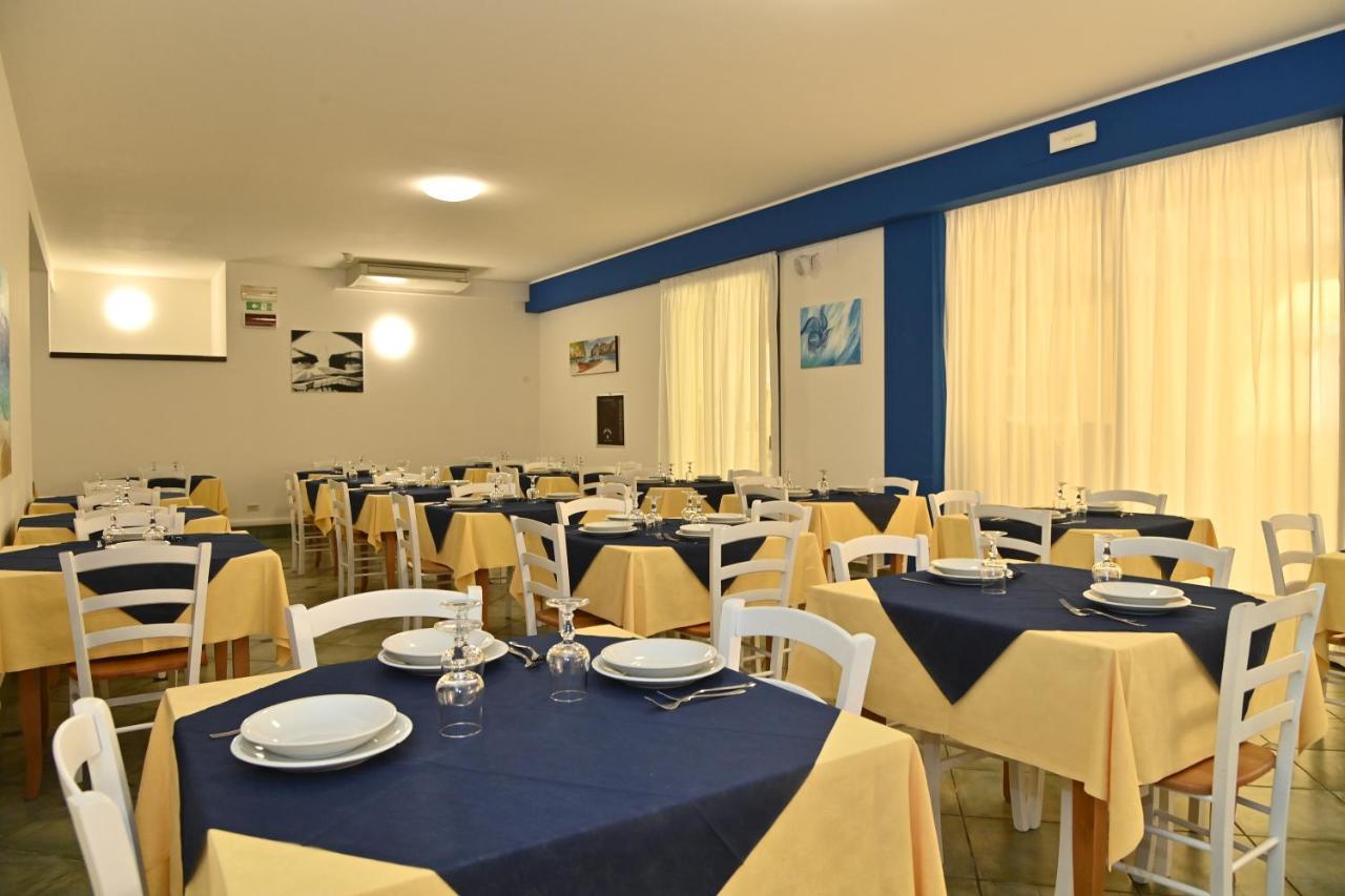 Hotel Italy Misano Adriatico Exterior photo